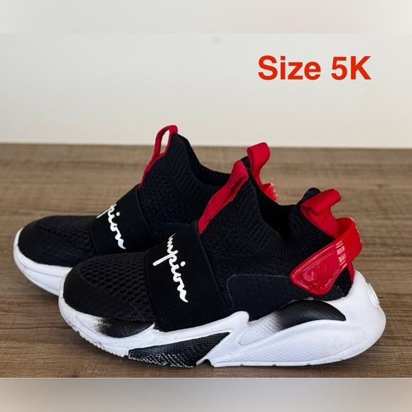 Champion Other - Champion Kids' Black and Red Sneakers